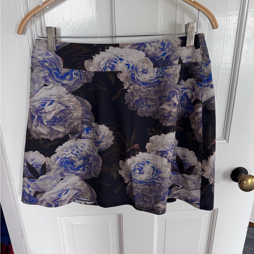 Foray Golf Women's Skort - size M